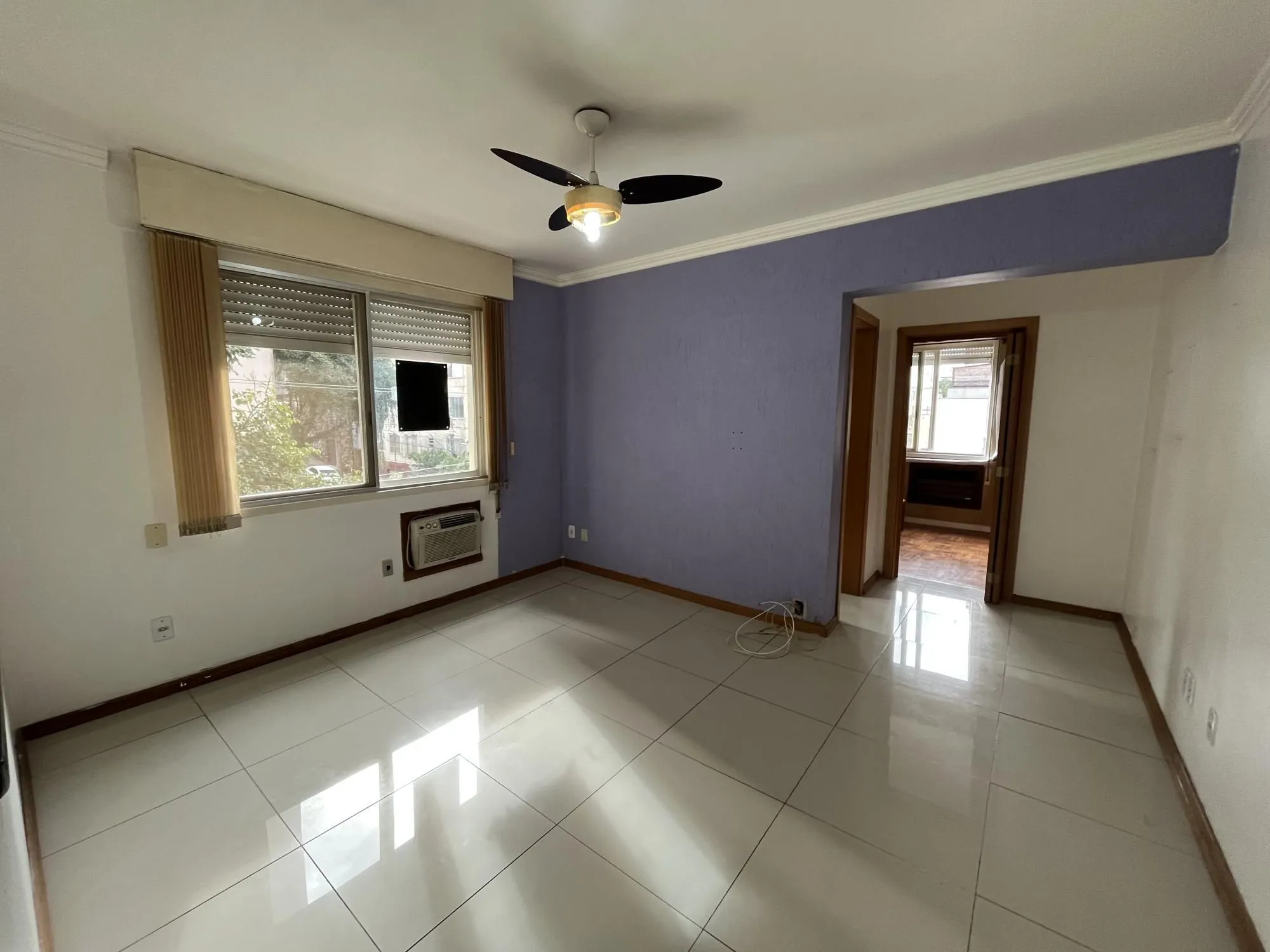 Imagem Apartamento de um quarto e uma vaga de garagem no Centro de Porto Alegre
