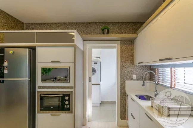 Imagem Apartamento Decorado 3 Suítes e 3 Vagas no coração de Balneário Camboriú