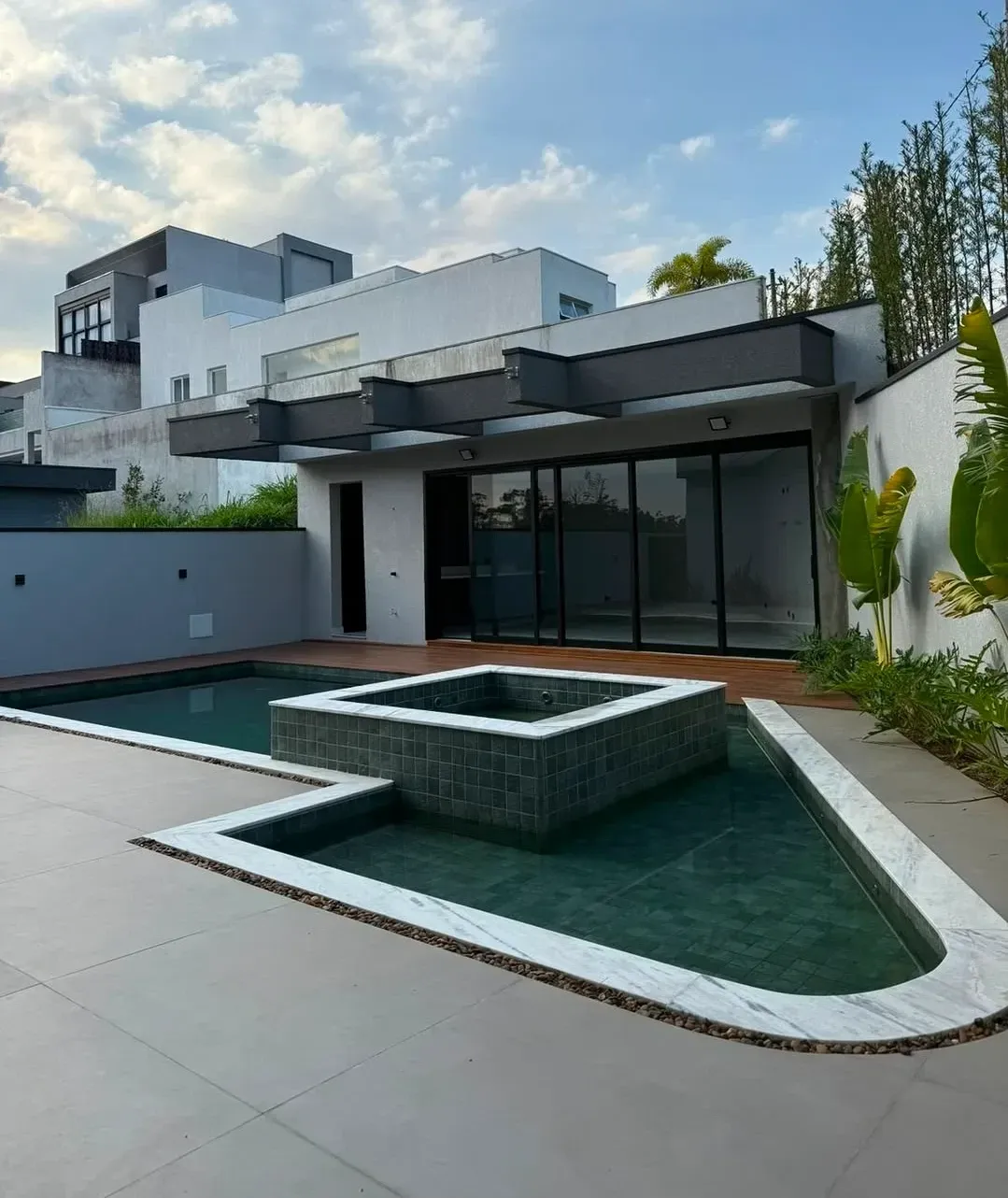 Imagem Sobrado com 5 Quartos à Venda, 464 m² em Cidade Parquelandia - Mogi das Cruzes