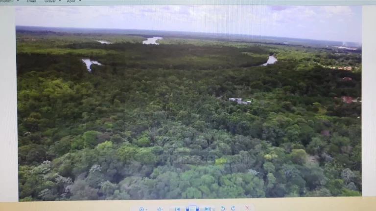 Imagem CASAL IMÓVEIS VENDE GRANDE ÁREA 72.000 M2