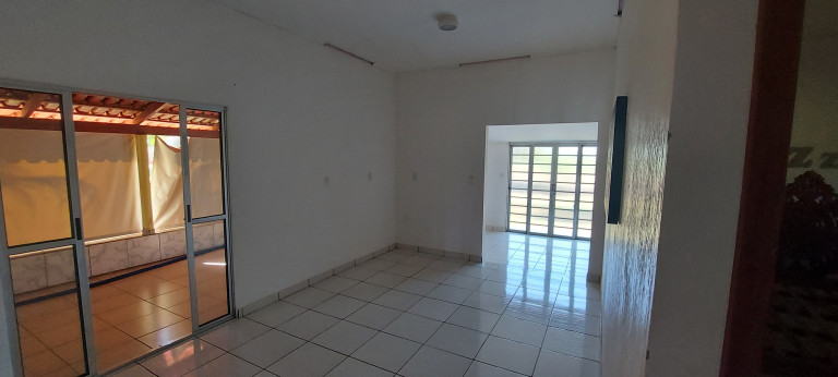 Imagem Chácara com 2 Quartos à Venda, 20.388 m² em GO 020 Final do km 40, 0 - Zona Rual - Bela Vista de Goiá - Bela Vista de Goiás