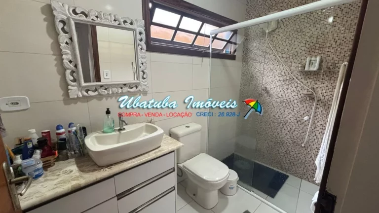 Imagem Casa com edicula em excelente localização na Estufa 1