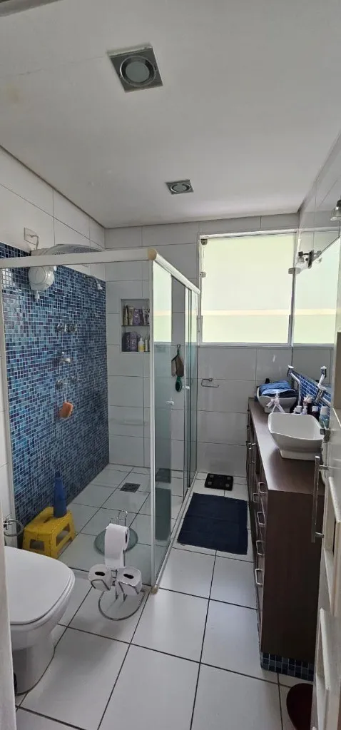 Imagem Imperdível casa à venda em Santo André-SP, bairro Santa Maria: 4 quartos, 2 suítes, 3 banheiros, 4 vagas de garagem, 310 m².
