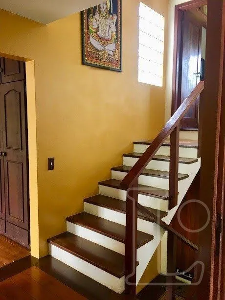 Imagem Casa para Venda - 570m², 3 dormitórios, sendo 1 suites, 2 vagas - Hípica