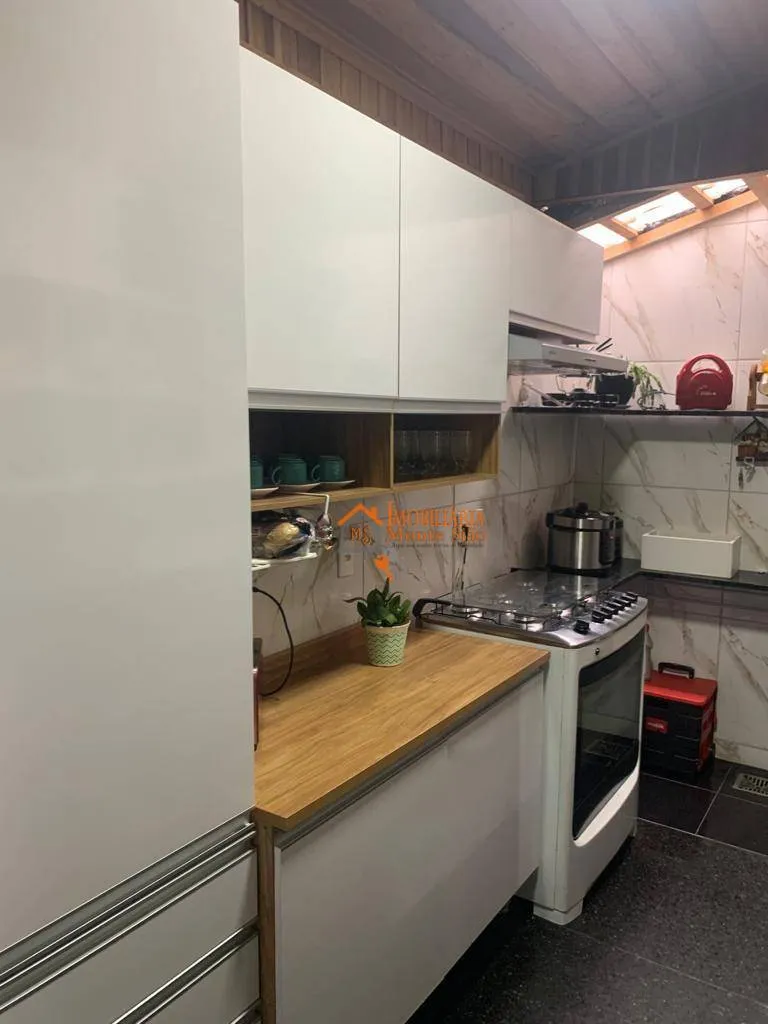 Imagem Sobrado com 2 dormitórios à venda, 60 m² por R$ 420.000,00 - Vila São João Batista - Guarulhos/SP