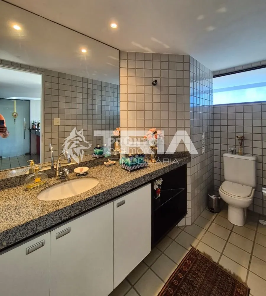 Imagem Apartamento de 4 quartos, 241m² no bairro Monteiro, em Recife