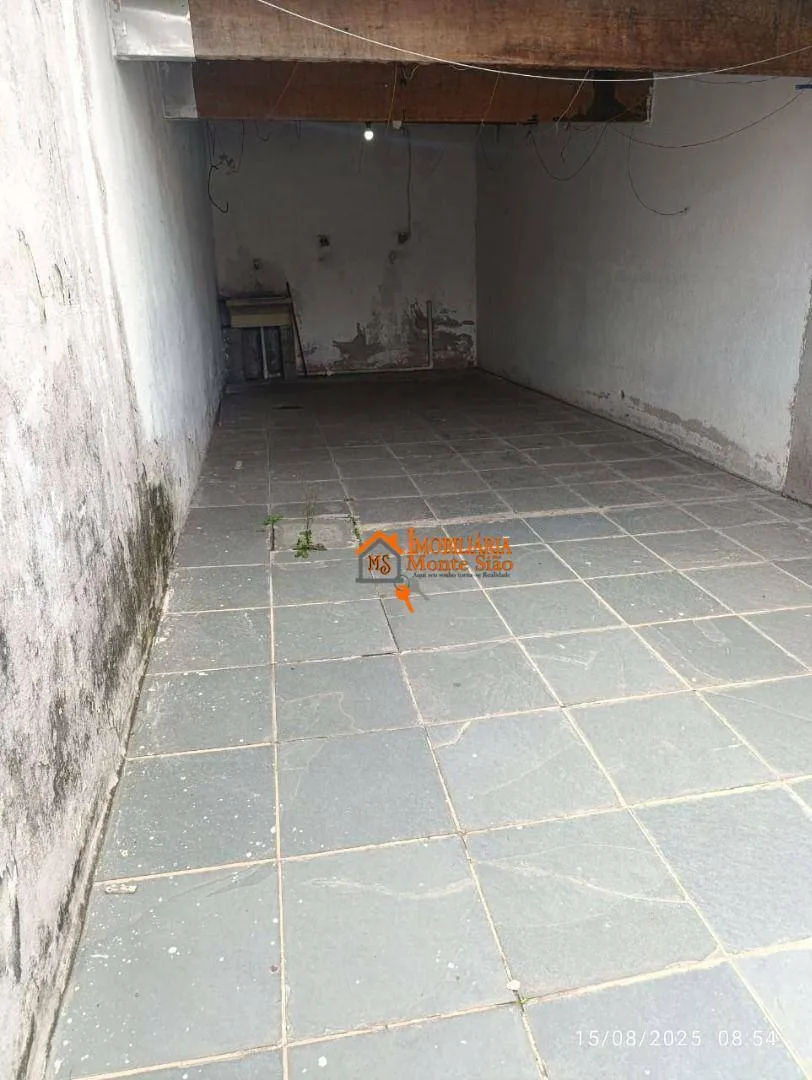 Imagem Casa com 3 dormitórios à venda, 250 m² por R$ 650.000,00 - Jardim Adriana - Guarulhos/SP