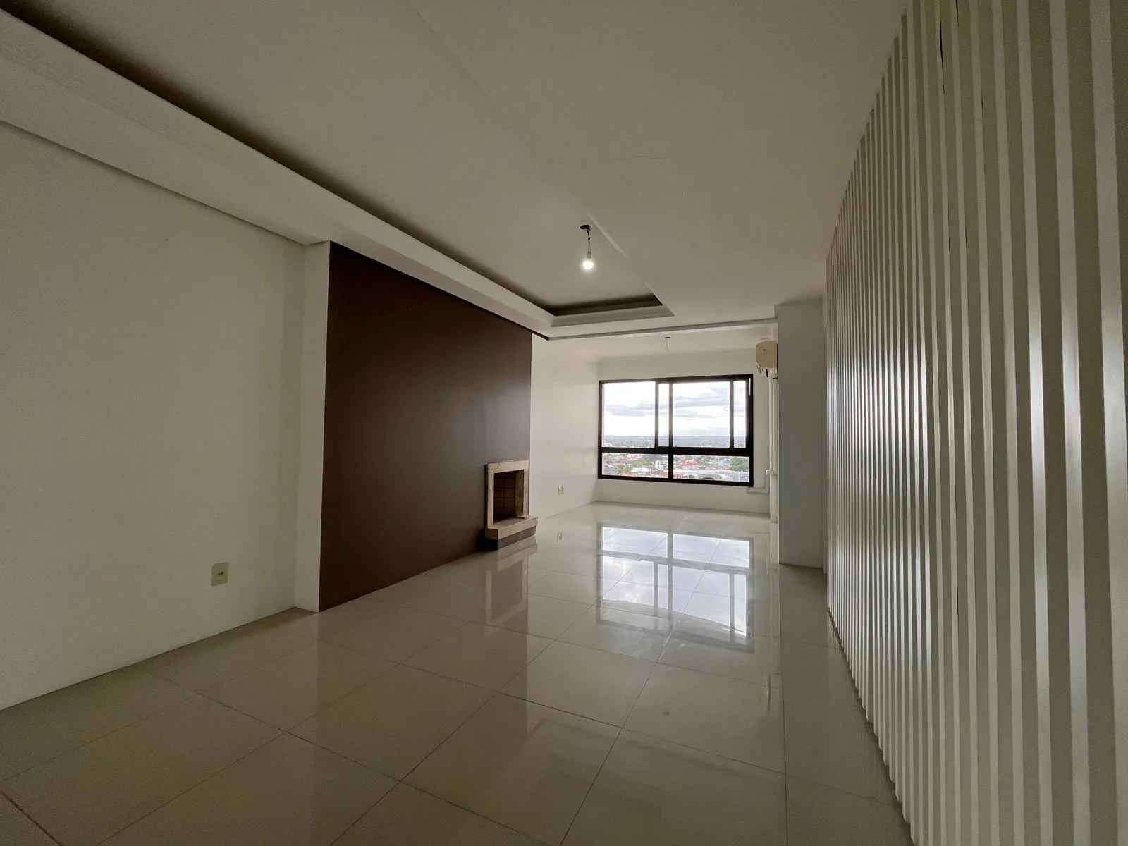 Imagem Excelente apartamento de 2 dormitórios com vaga dupla e depósito