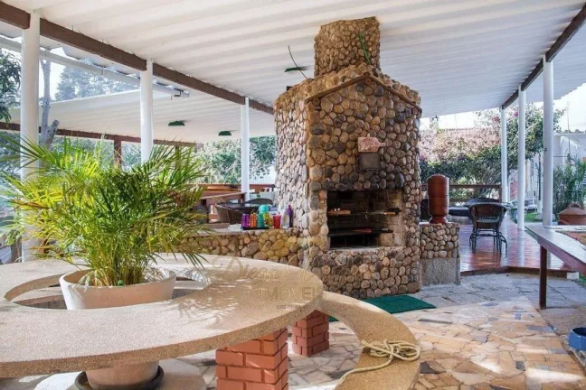 Imagem Casa para Venda em Teresópolis / RJ no bairro Iucas
