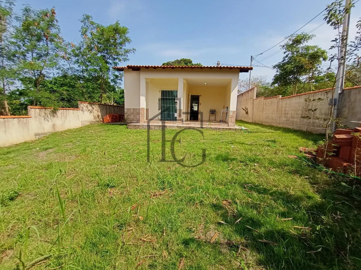 Imagem Casa para Venda em Saquarema, Jardim, 2 dormitórios, 1 suíte, 1 banheiro, 2 vagas