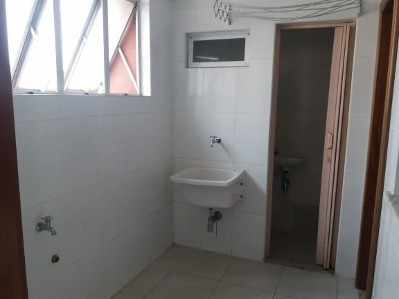 Imagem Apartamento com 3 Quartos para Alugar, 170 m² em Batista Campos - Belém