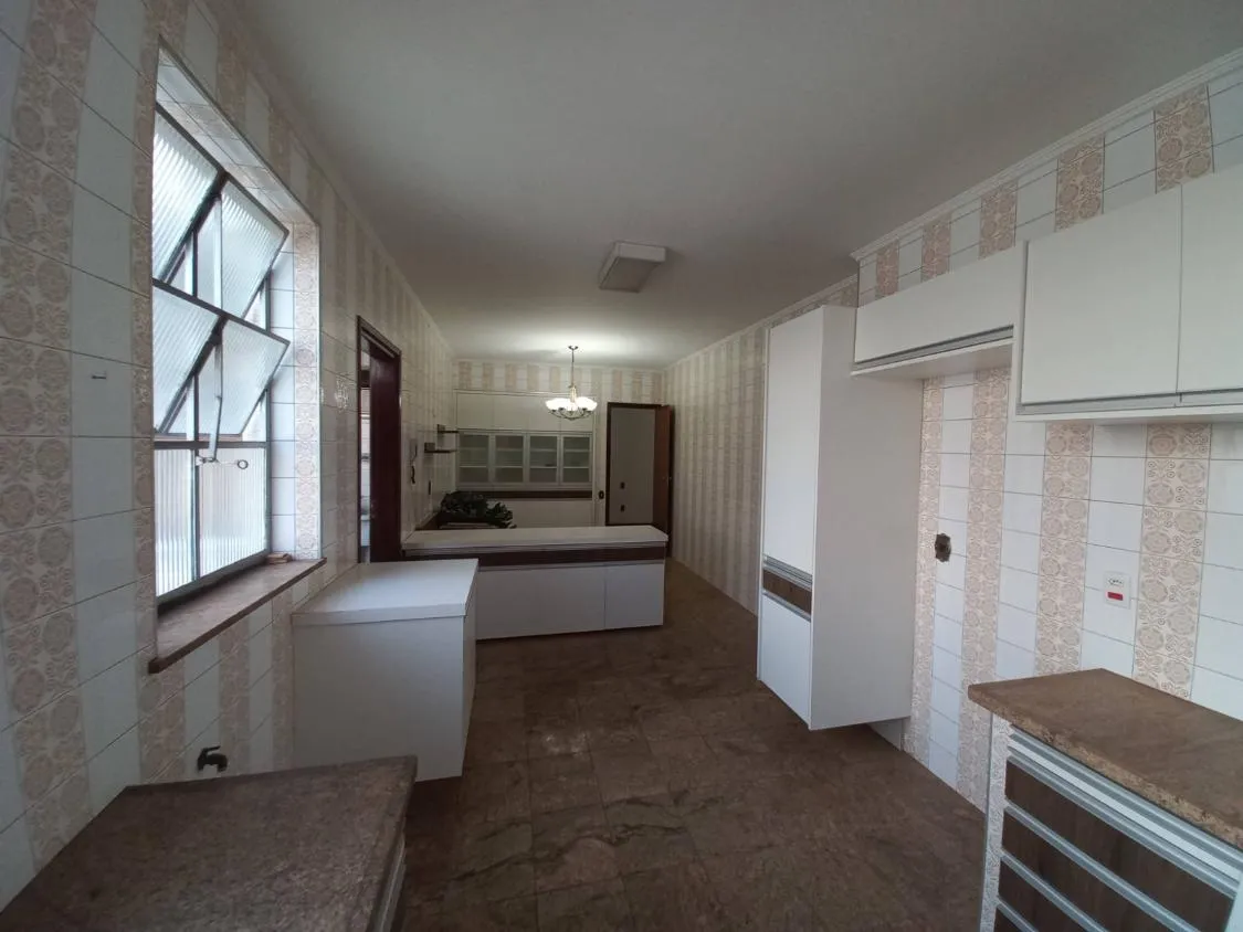 Imagem MODERNO E SOFISTICADO: Lindo apartamento com localização privilegiada no Cambuí, Campinas.