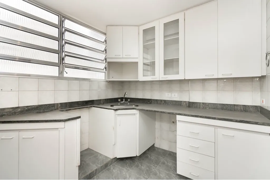 Imagem Apartamento à venda em São Paulo, Vila Nova Conceição, com 2 quartos, 96.9m2