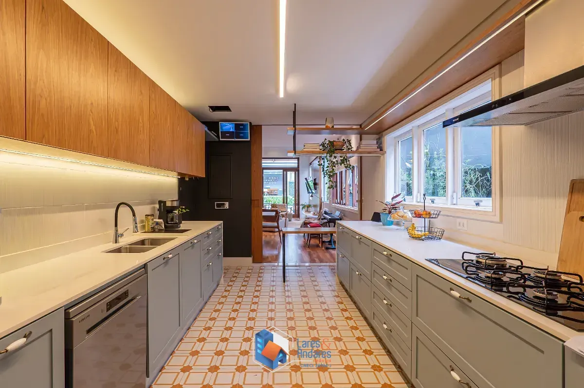 Imagem Casa para venda em Jardim Viana com 4 quartos, sendo 4 suítes, 375m²