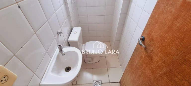 Imagem Sala Comercial à venda no centro de Betim/ MG.