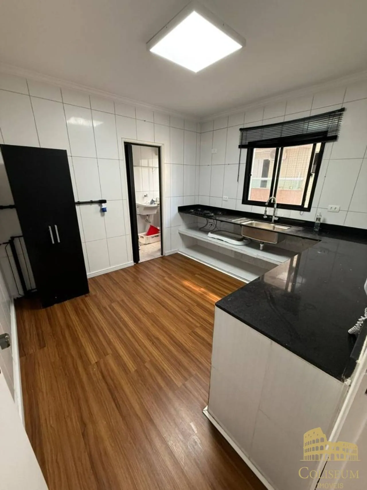 Imagem Apartamento com 1 dormitório à venda, 60 m² por R$ 320.000,00 - Tupi - Praia Grande/SP