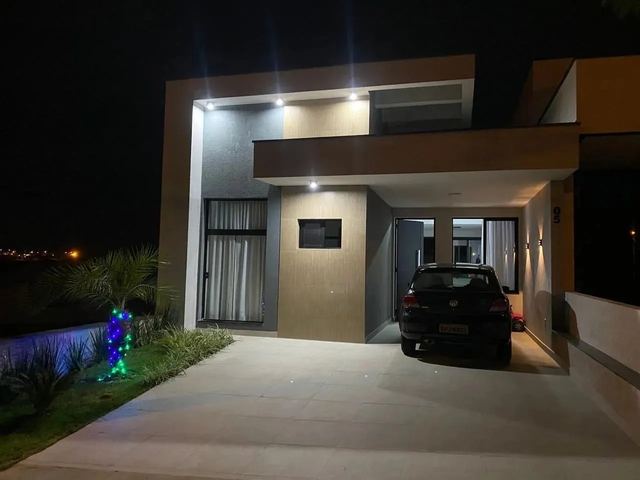 Foto do imóvel Casa em Condomínio à Venda em Sorocaba-SP - Jardim Residencial Villagio Ipanema I: 3 Quartos, 1 Suíte, 1 Sala, 2 Banheiros, 2 Vagas, 95m² em JARDIM RESIDENCIAL VILLAGIO IPANEMA I, SOROCABA - SP