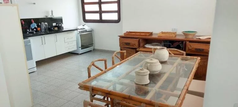 Imagem BELISSIMA CASA DE FRENTE PARA O MAR