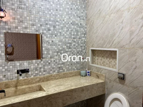 Imagem Casa à venda, 223 m² por R$ 890.000,00 - Setor Coimbra - Goiânia/GO