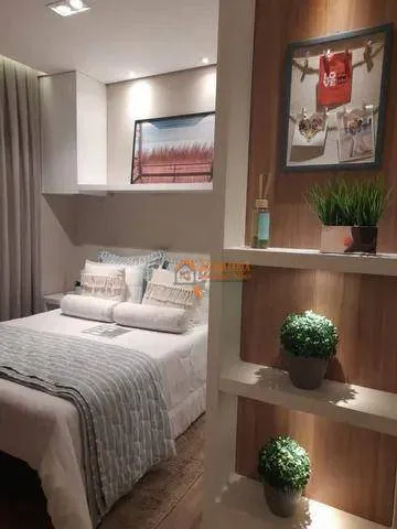 Imagem Apartamento com 2 dormitórios à venda, 47 m² por R$ 404.000,00 - Água Chata - Guarulhos/SP