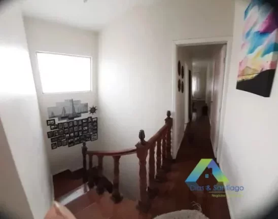Foto do imóvel Sobrado com 4 dormitórios à venda, 300 m² por R$ 770.000,00 - Água Funda