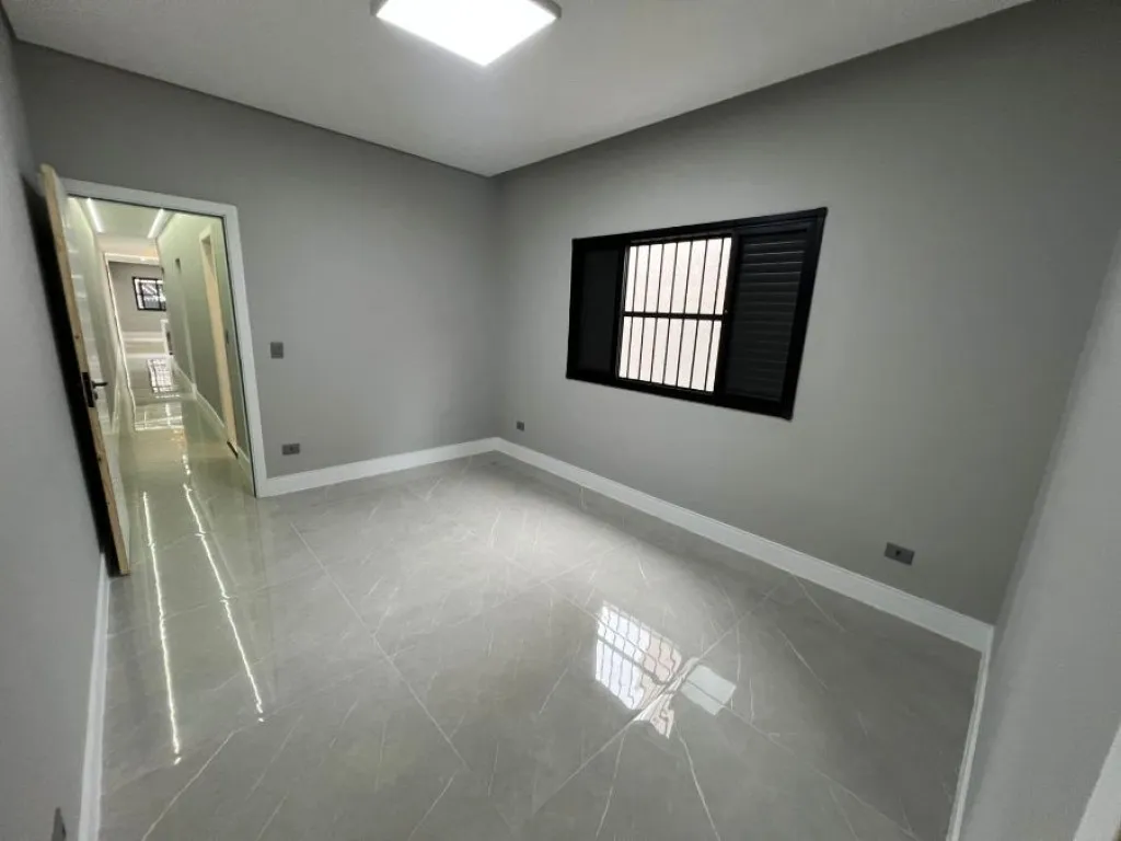 Imagem CASA COM 175,00 m² - AVIAÇÃO - PRAIA GRANDE SP