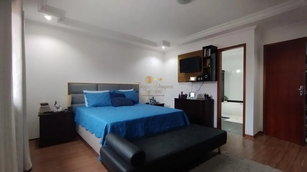 Imagem Casa em Condomínio para Venda em Teresópolis / RJ no bairro Araras