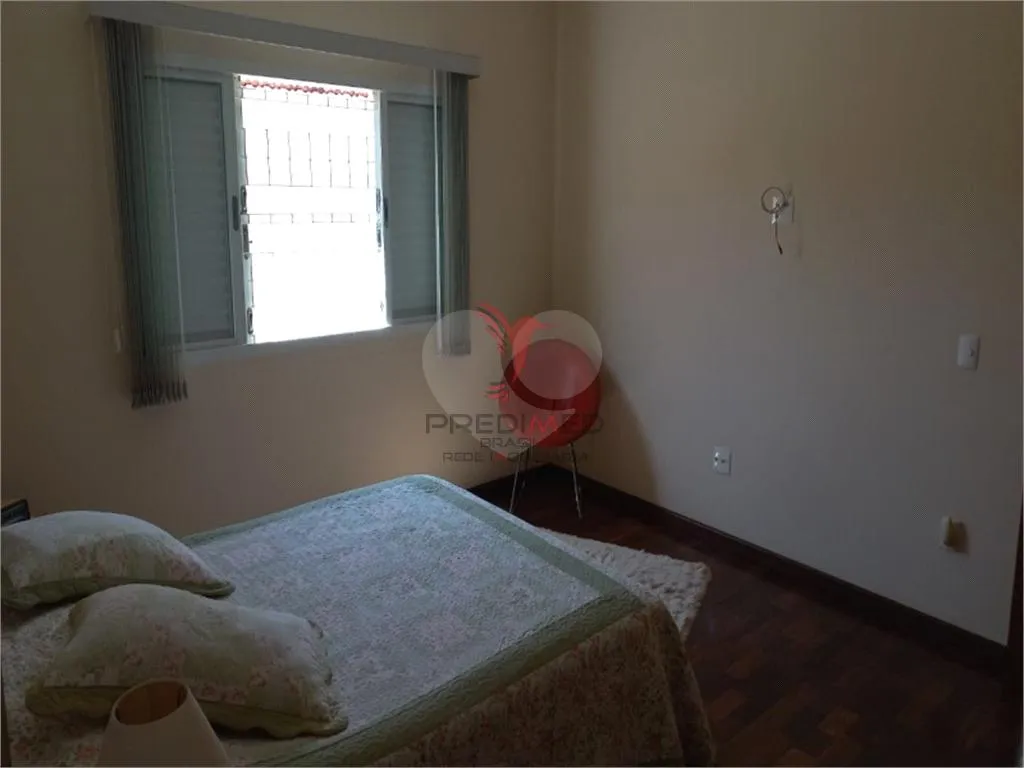 Imagem Casa de 2 quartos, 204m² no bairro Vila Irerê, em Lençóis Paulista