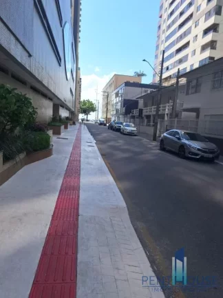 Imagem Apartamento Quadra Mar para Venda em Balneário Camboriú, CENTRO, 3 dormitórios, 1 suíte, 2 banheiros, 2 vagas