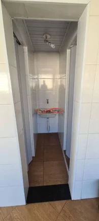 Imagem PRÉDIO COMERCIAL EM ARTUR ALVIM - SÓ A 600 M DO METRÔ.
