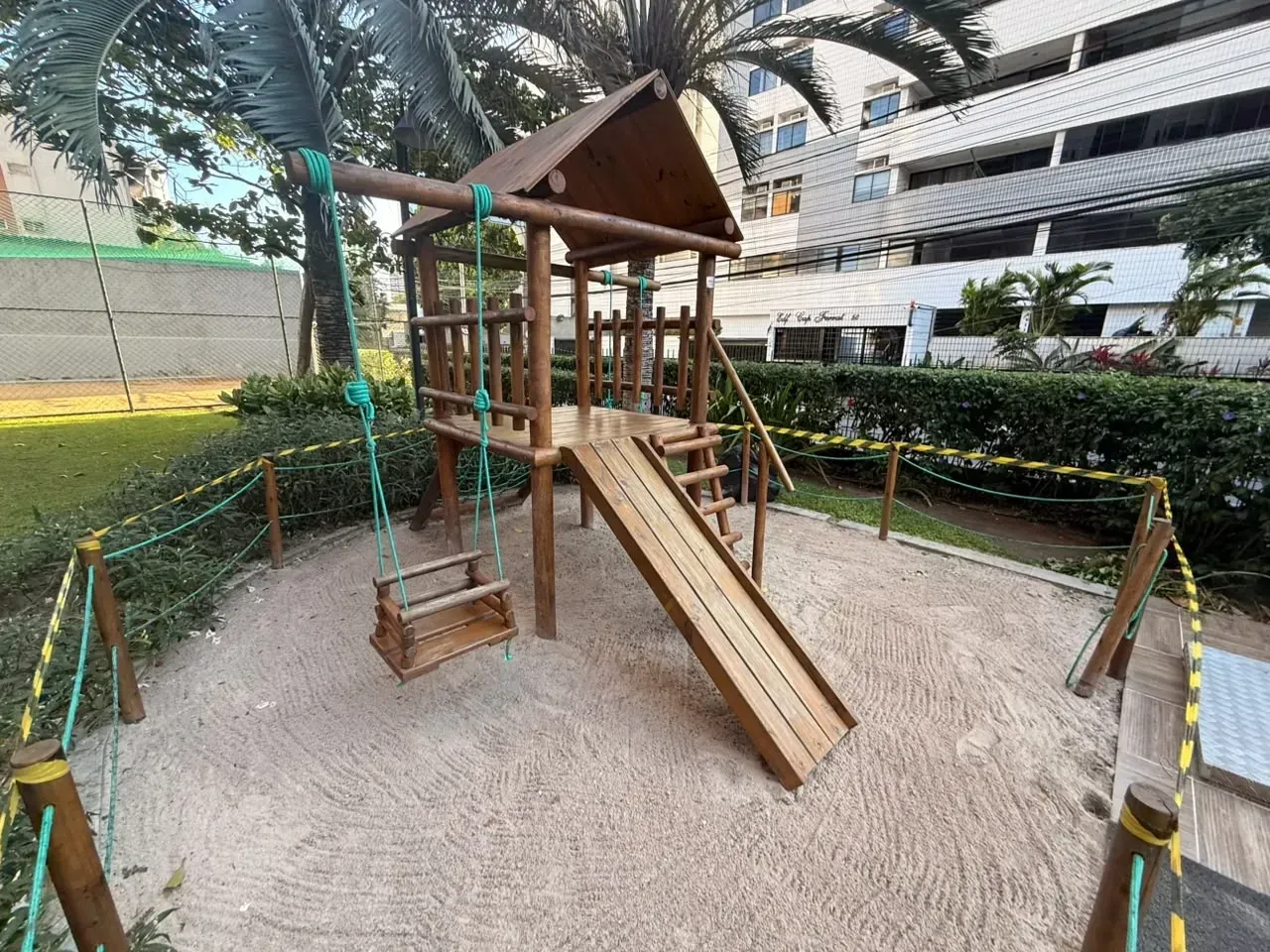 Imagem Apartamento com 3 Quartos à Venda, 108 m² em Graças - Recife