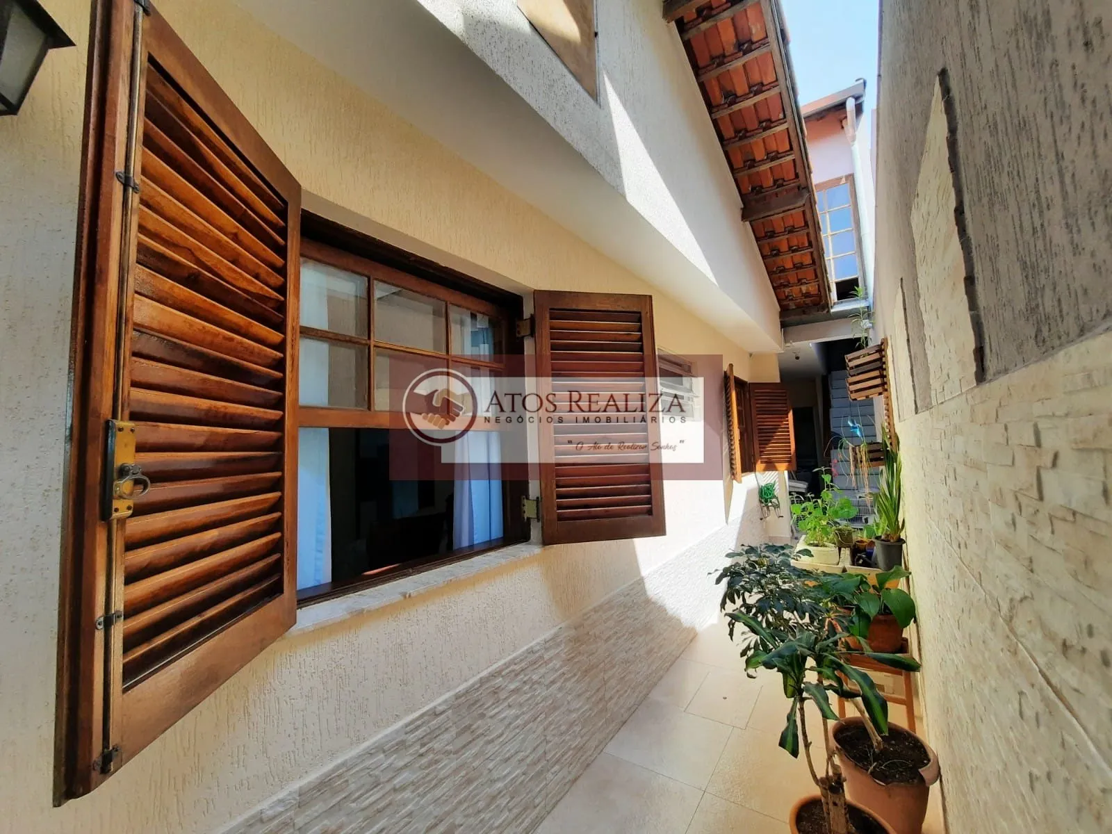 Imagem Vendo Excelente Casa térrea em Jardim Colonial - São Paulo