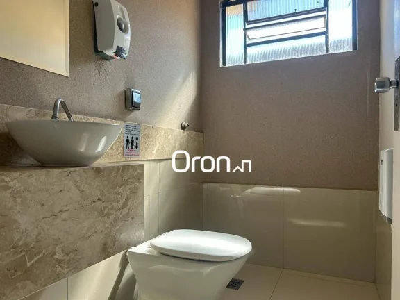 Imagem Casa à venda, 330 m² por R$ 950.000,00 - Vila Americano do Brasil - Goiânia/GO