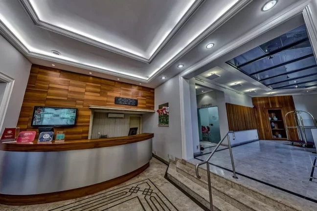 Imagem Flat disponível para locação no Hotel Massis, com 50m², 1 dormitório e 1 vaga de garagem
