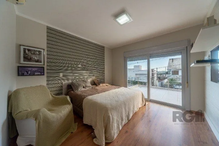 Imagem Casa de Condomínio em Hípica