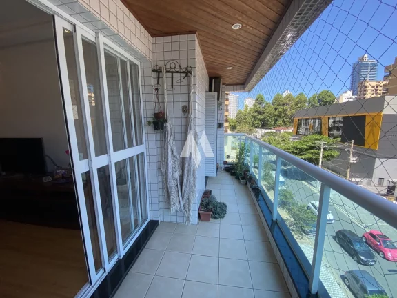 Apartamento à venda no Embaré com 3 dormitórios , suíte e lazer completo