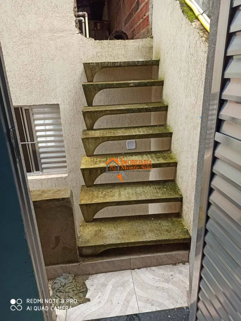 Imagem Sobrado com 5 dormitórios à venda, 125 m² por R$ 425.600,00 - Jardim Santa Paula - Guarulhos/SP