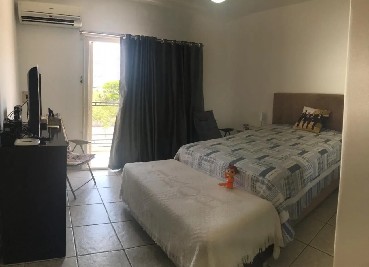 Imagem APARTAMENTO, 3 DORMITÓRIOS, 2 VARANDAS, BAIRRO CRISTAL, PORTO ALEGRE/RS