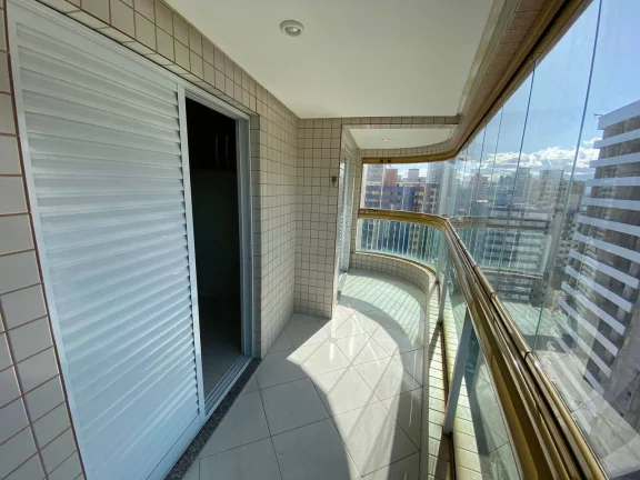 Imagem Apartamento 3 dormitórios na quadra da praia no Campo da Aviação