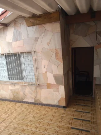 Imagem Casa Antiga com 250 metros e uma Edicila Exlente para Costrutor