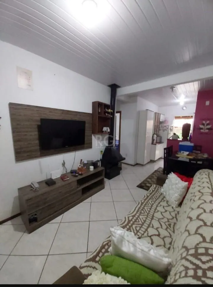 Imagem Casa no Bairro Hipica de 2 dormitórios
