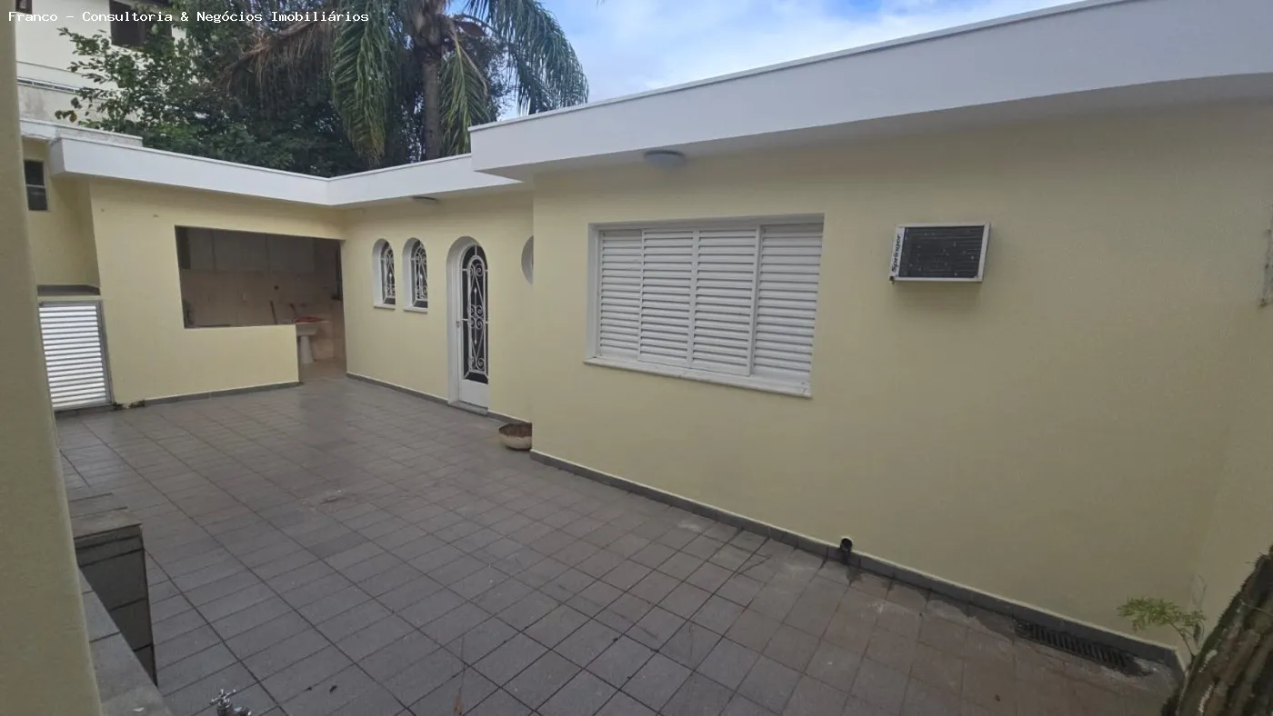 Imagem Casa para Venda em São Paulo, Jardim Londrina, 3 dormitórios, 1 suíte, 3 banheiros, 2 vagas