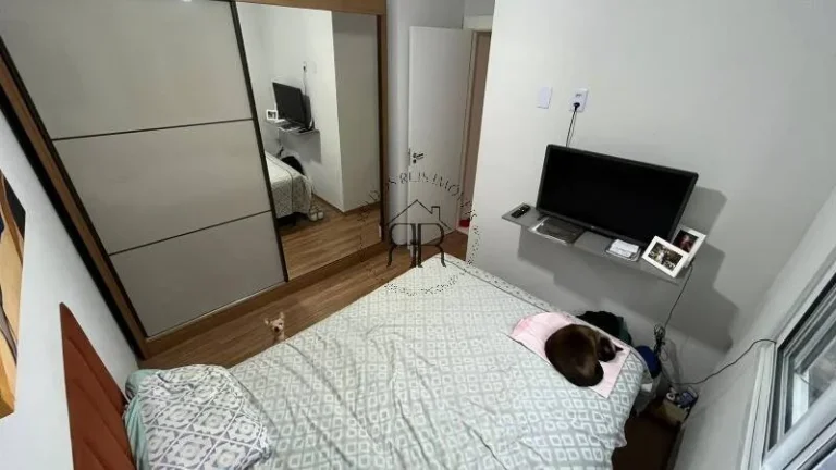 Imagem Este aconchegante apartamento, com excelente iluminação natural e ventilação, cozinha com armár...