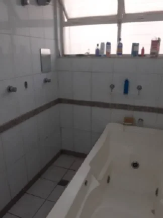 Imagem OPORTUNIDADE RARA NO SANTO AGOSTINHO, 04 QUARTOS E 02 VAGAS!!!!