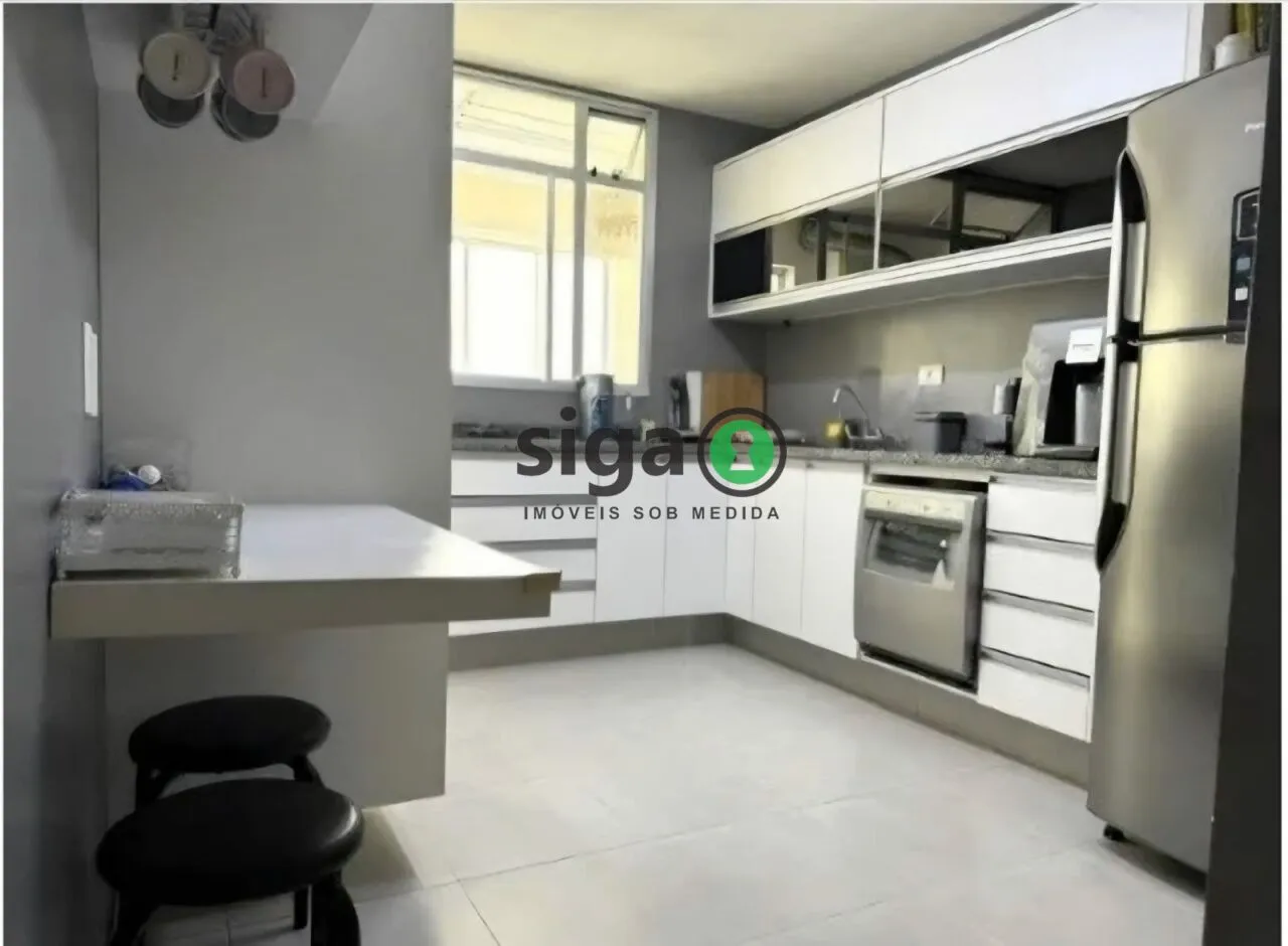 Imagem Apartamento à Venda no Campo Belo - 132 m² | 3 Dormitórios |Andar Alto