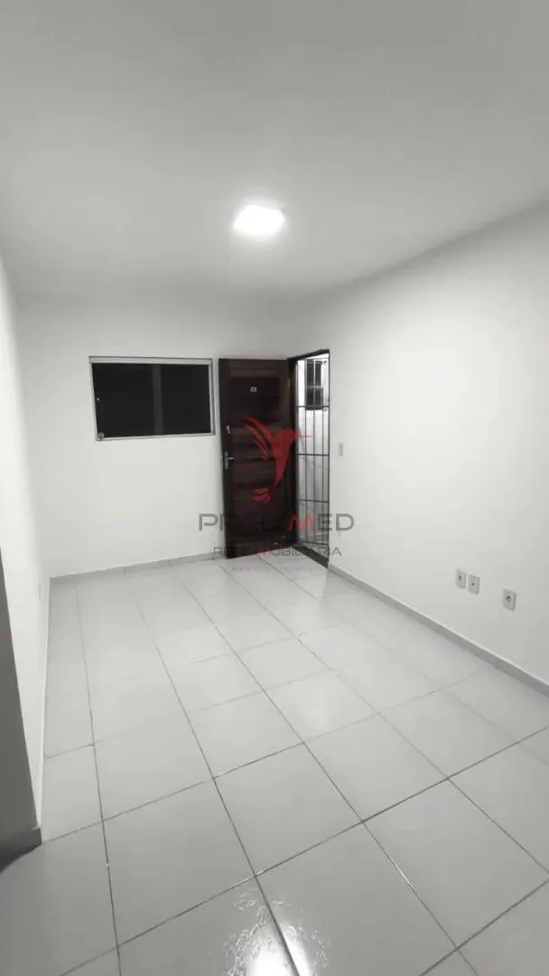 Imagem Apartamento no Muçumagro , 2 Quartos , espaçoso, ventilado, ideal para morar ou investir!