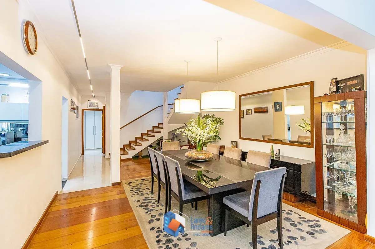 Imagem Casa para venda em Alto da Boa Vista com 4 quartos, sendo 1 suíte, 380m²