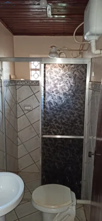 Imagem CASA COM 2 QUARTOS COM KITNET NOS FUNDO, NO BAIRRO 3 BANDEIRA