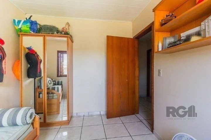 Imagem Casa 3 quartos no bairro Partenon, em Porto Alegre