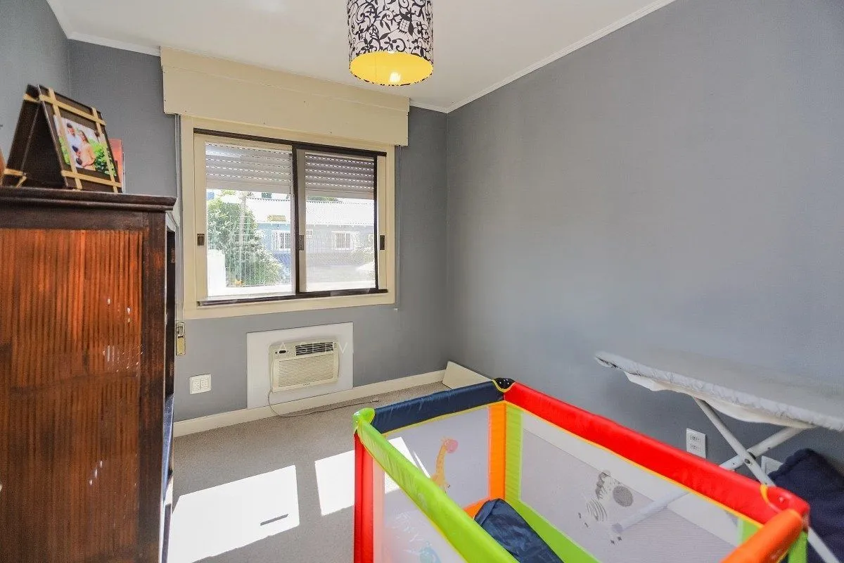 Imagem Apartamento com 3 dormitórios, suíte, 2 vagas e varanda com churrasqueira.